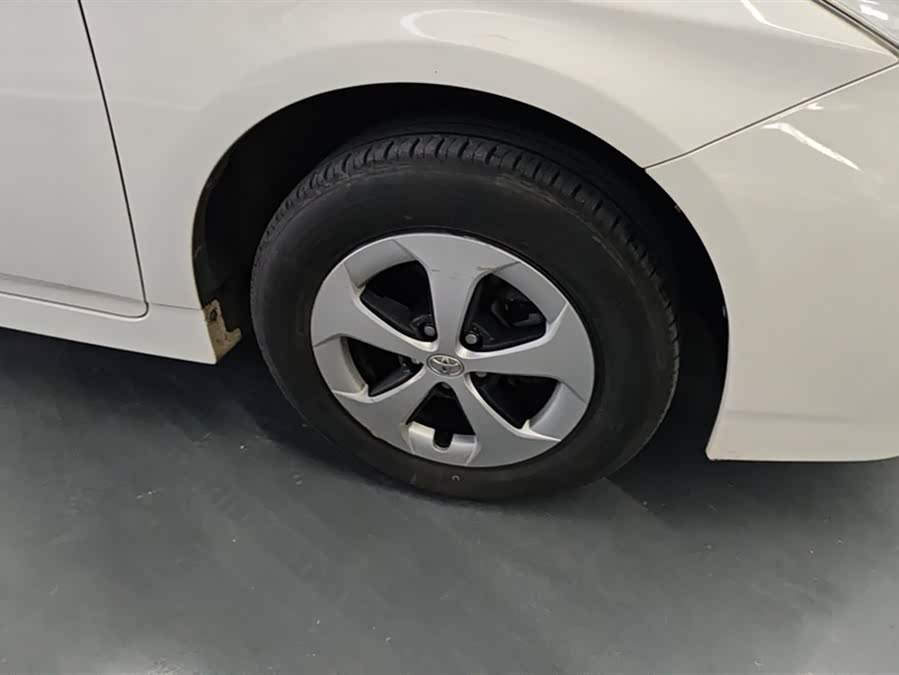 Toyota Prius 2012 car image #7