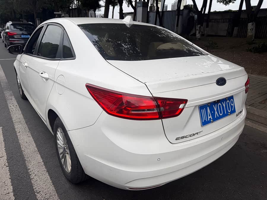 Ford Escort 2017 immagine di auto #7