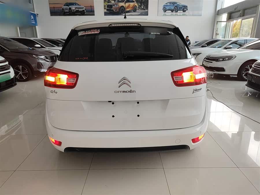 Citroen C4 PICASSO 2017 صورة سيارة #7