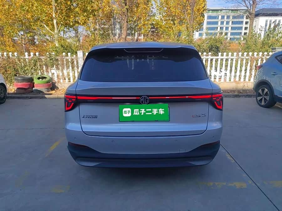 MG ES5 2024 car image #7