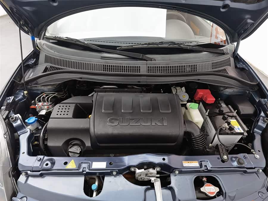 Suzuki Swift 2018 car image #7