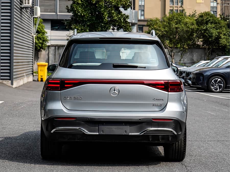 Mercedes-Benz EQB Class 2025 car image #7