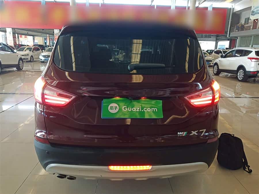 SWM X7 2016 imagen de coche #7