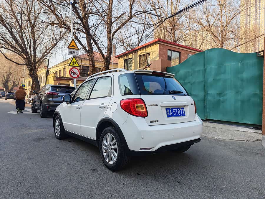 铃木 天语 SX4 2014 汽车图片 #7