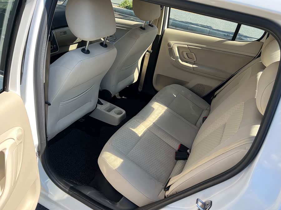 Skoda Fabia 2014 صورة سيارة #7