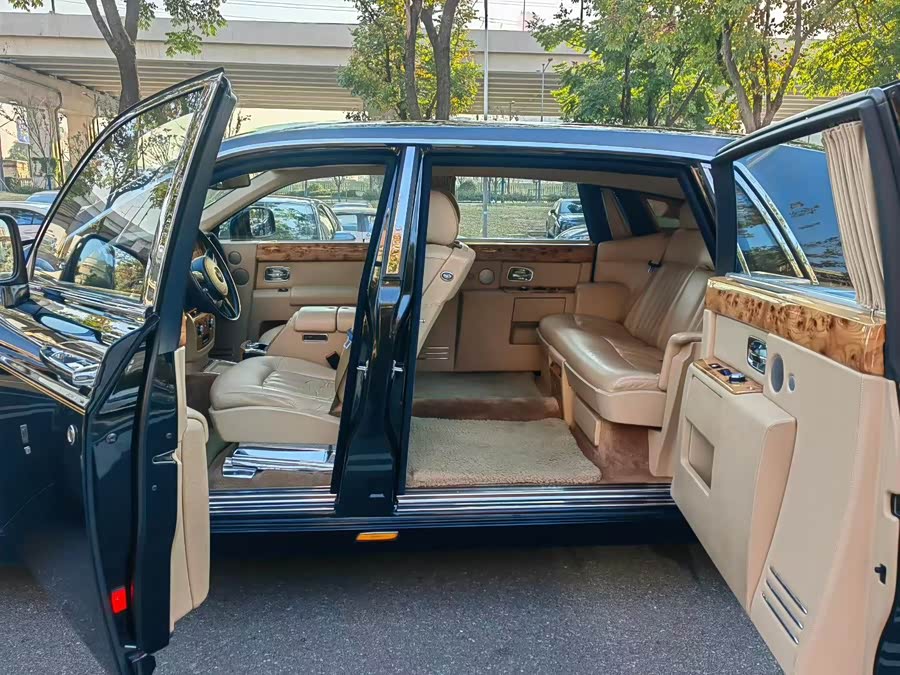 劳斯莱斯 幻影 2011 汽车图片 #7