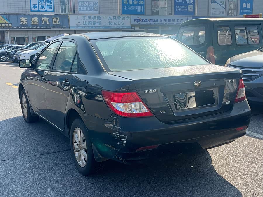 BYD F3 2012 car image #7