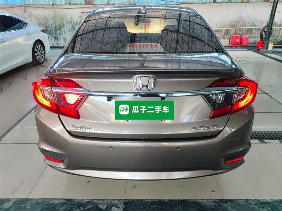 Honda Greiz 2018 car image #7