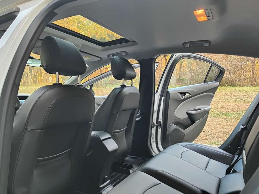 Chevrolet Cruze 2017 immagine di auto #7