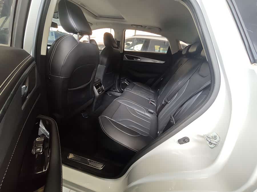 Changan CS85 Coupe 2019 car image #7