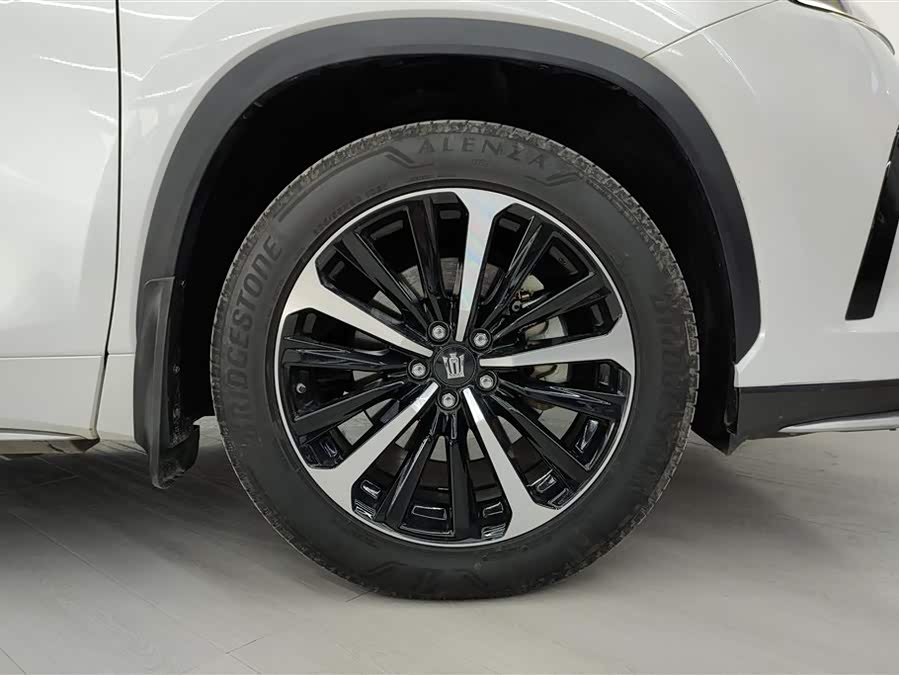 Toyota Crown Kluger 2022 car image #7