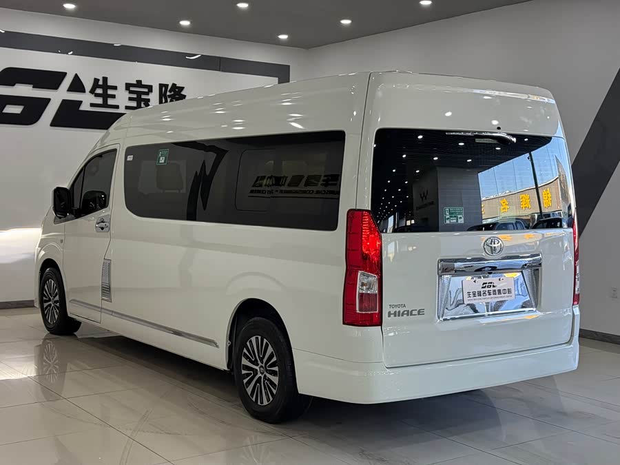 Toyota 2023 car image #7