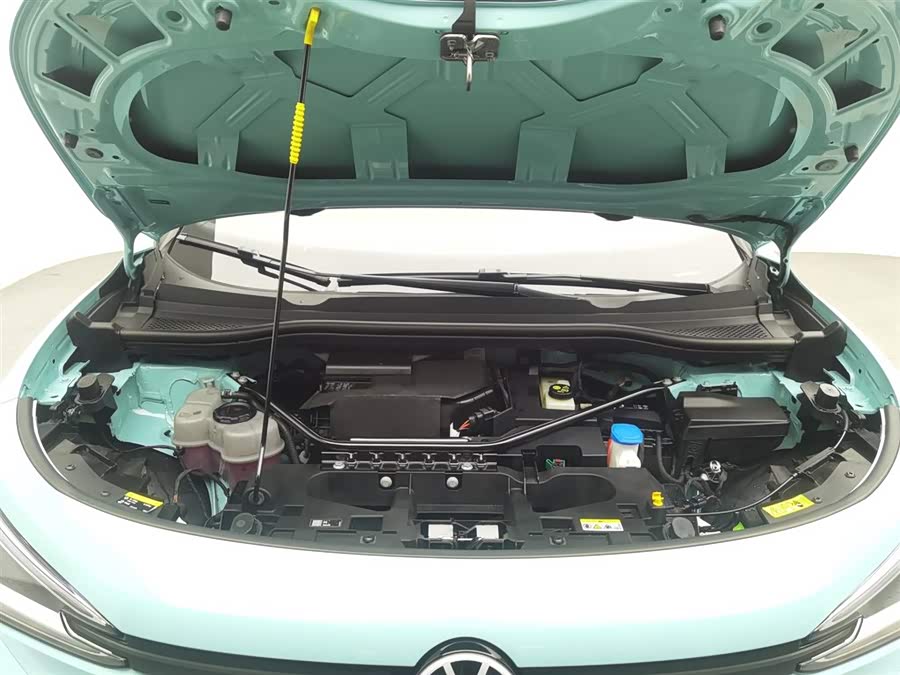 Volkswagen ID.4 X 2023 صورة سيارة #7