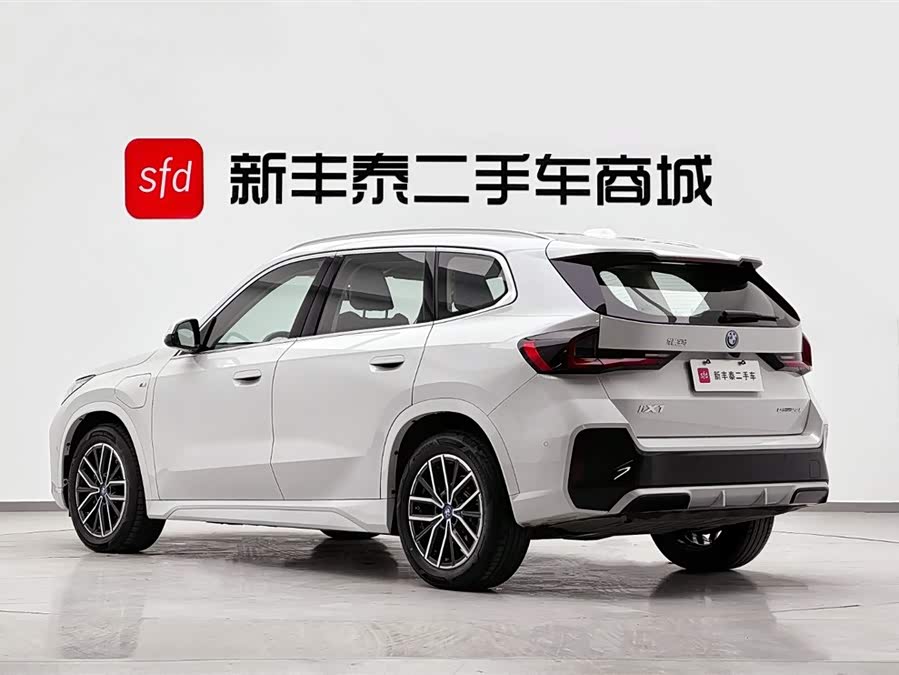 BMW iX1 2024 #7 BMW iX1 2024 imagem de carro #7