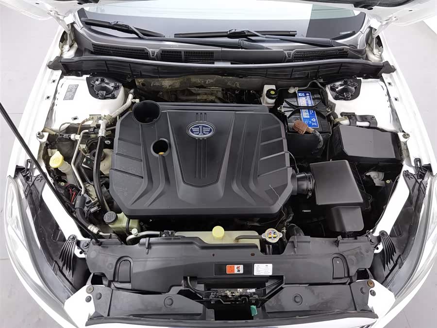 奔腾 奔腾B70 2015 汽车图片 #7