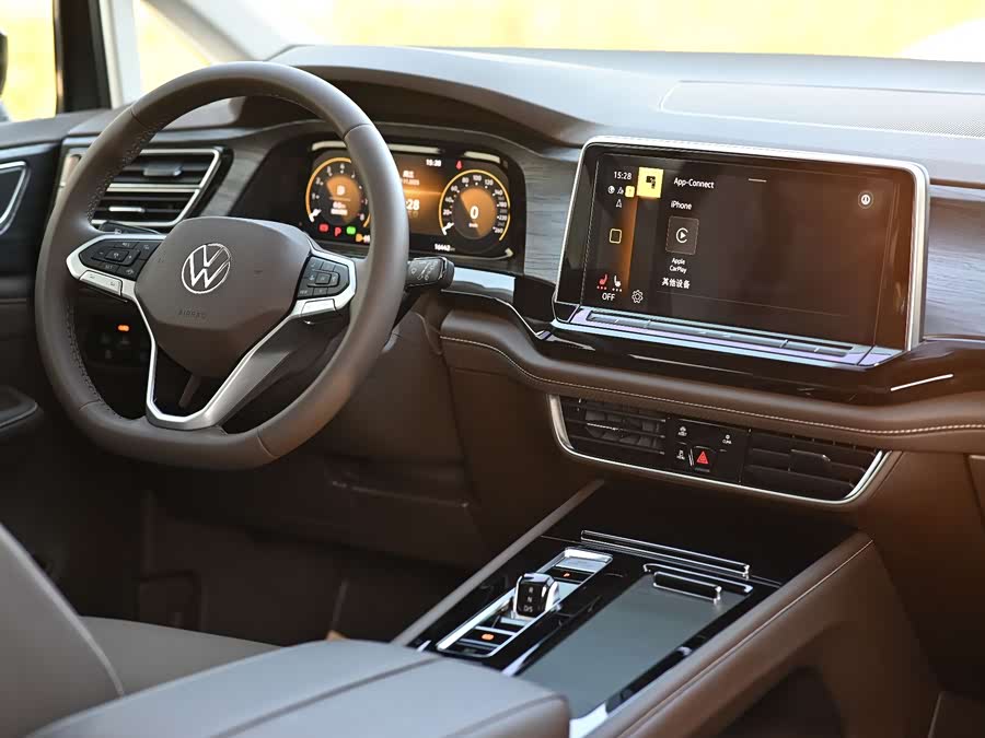 Volkswagen Viloran 2023 #7 Volkswagen Viloran 2023 immagine di auto #7