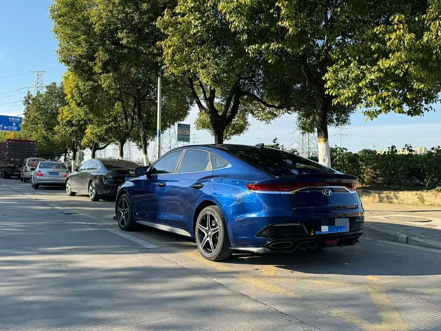 Hyundai Lafesta 2019 car image #7