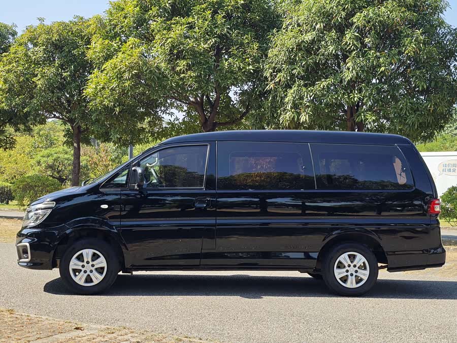 Forthing Lingzhi 2021 car image #7