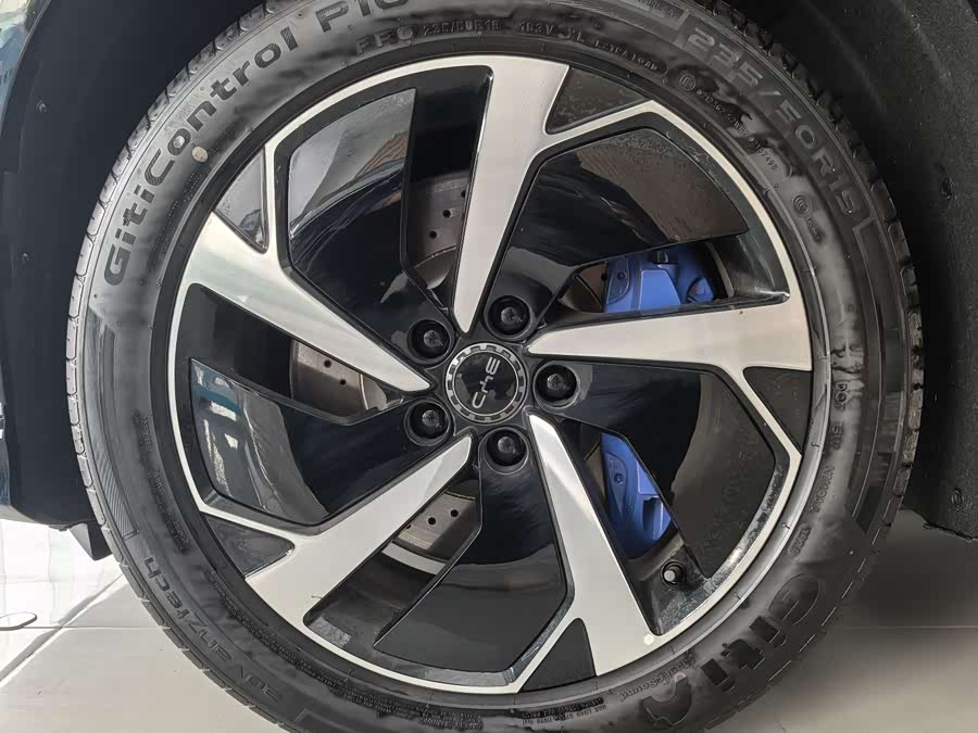 BYD Sea Lion 07 EV 2025 car image #7