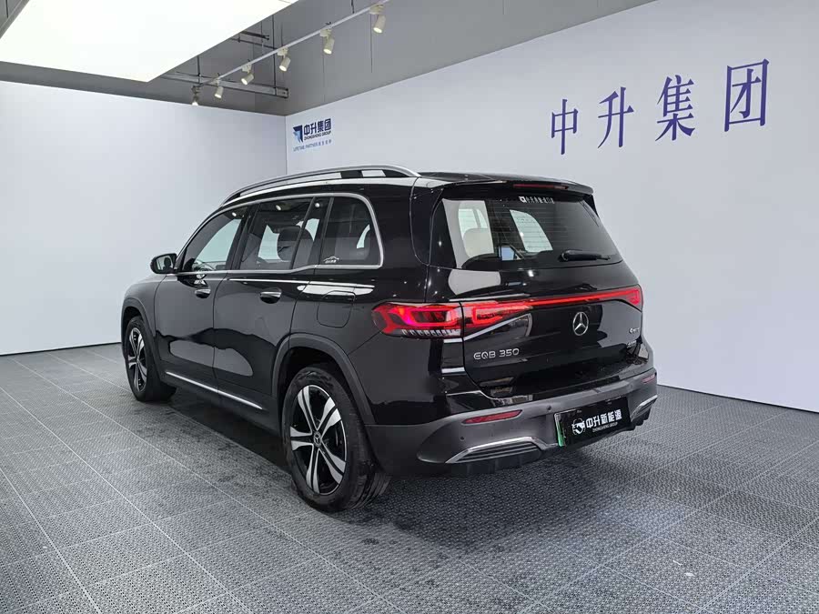 Mercedes-Benz EQB Class 2024 car image #7