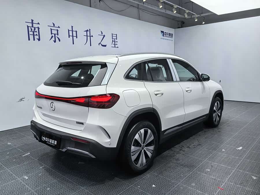 Mercedes-Benz EQA Class 2025 صورة سيارة #7