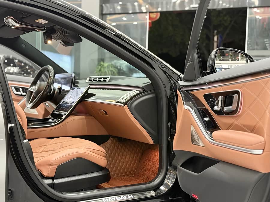 Mercedes-Benz Maybach S Class 2022 car image #7
