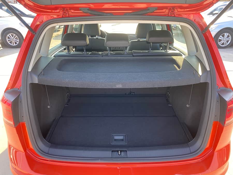 Volkswagen Golf Sportsvan 2019 #7 Volkswagen Golf Sportsvan 2019 car image #7