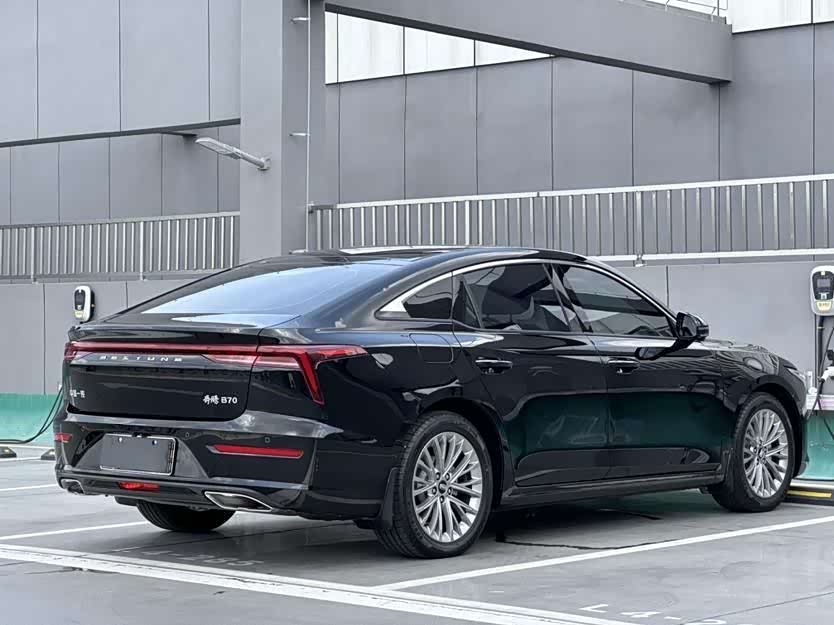 2022 #7 2022 car image #7