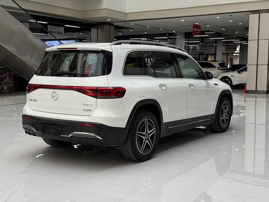 Mercedes-Benz EQB Class 2025 car image #7