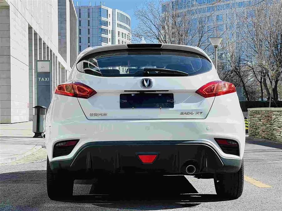 Changan Eado XT 2017 car image #7