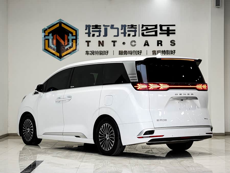 腾势 腾势D9 2024 汽车图片 #7