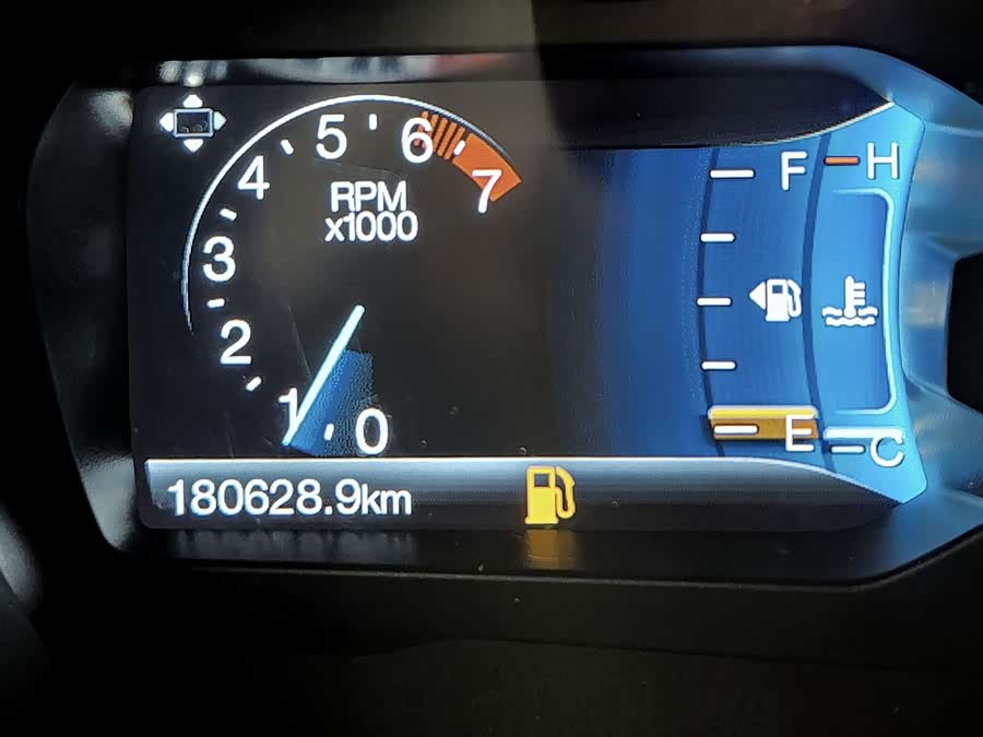 Ford Everest 2016 car image #7