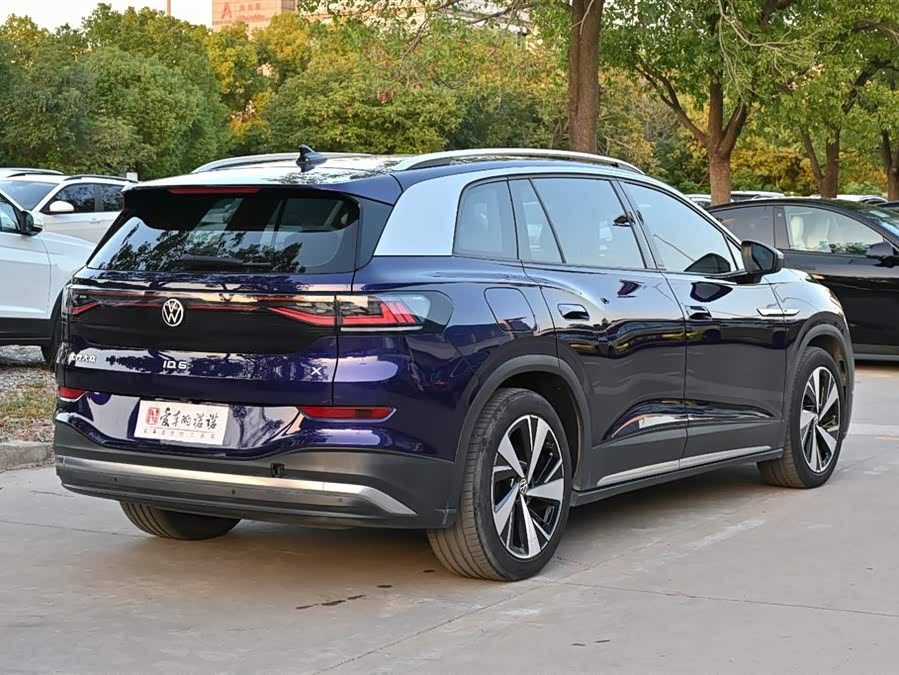 Volkswagen ID.6 X 2021 #7 Volkswagen ID.6 X 2021 car image #7