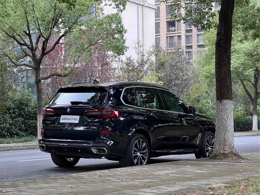 BMW X5 2022 car image #7