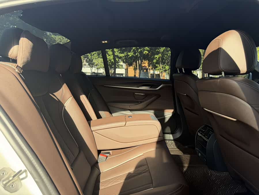 BMW 5 Series 2021 #7 BMW 5 Series 2021 car image #7