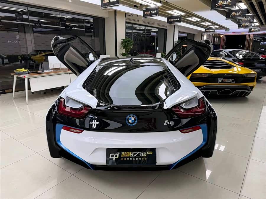 BMW i8 2015 صورة سيارة #7