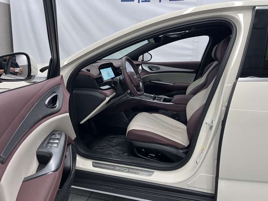 比亚迪 海豹07 DM-i 2025 汽车图片 #7