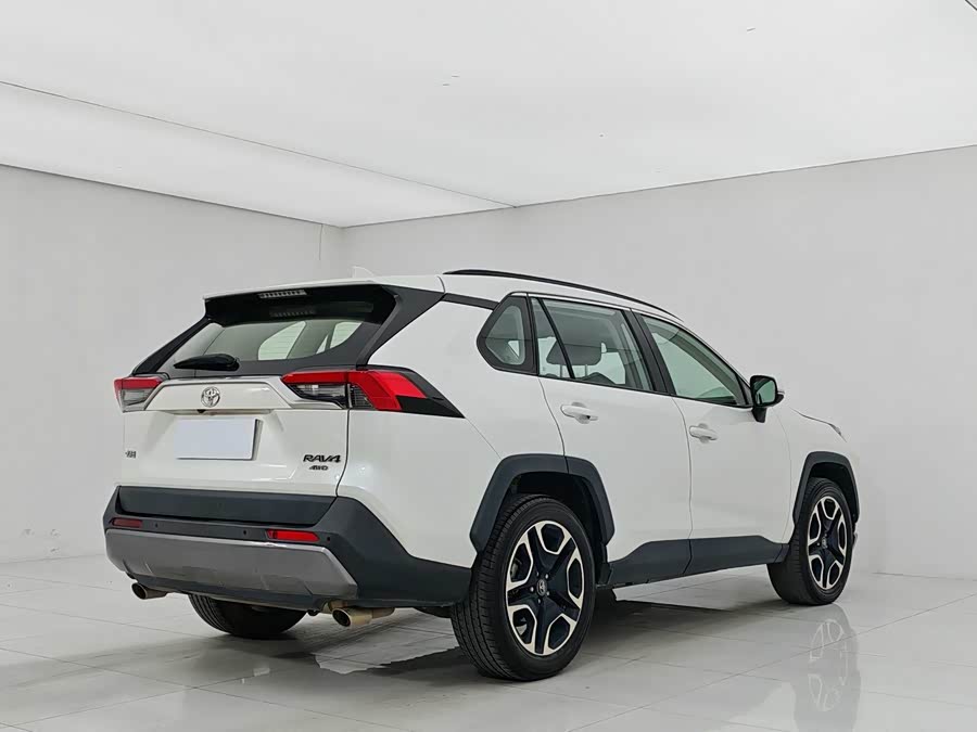 Toyota RAV4 2020 #7 Toyota RAV4 2020 car image #7