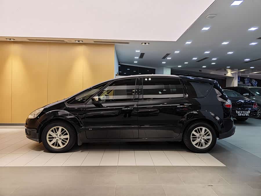 Ford S-MAX 2012 #7 Ford S-MAX 2012 car image #7