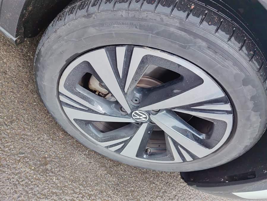 Volkswagen ID.6 Crozz 2021 car image #7