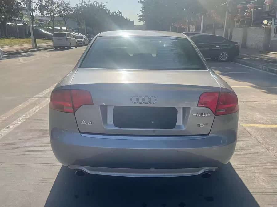 Audi A4 2008 изображение автомобиля #7