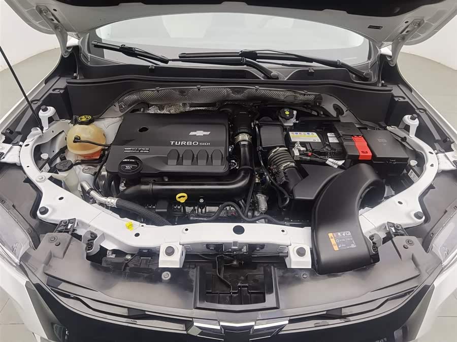 Chevrolet Tracker 2022 immagine di auto #7