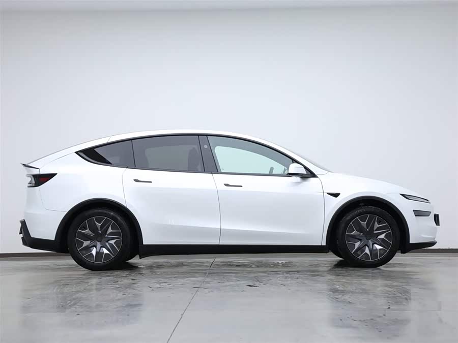 特斯拉 Model Y L 2025 汽车图片 #7