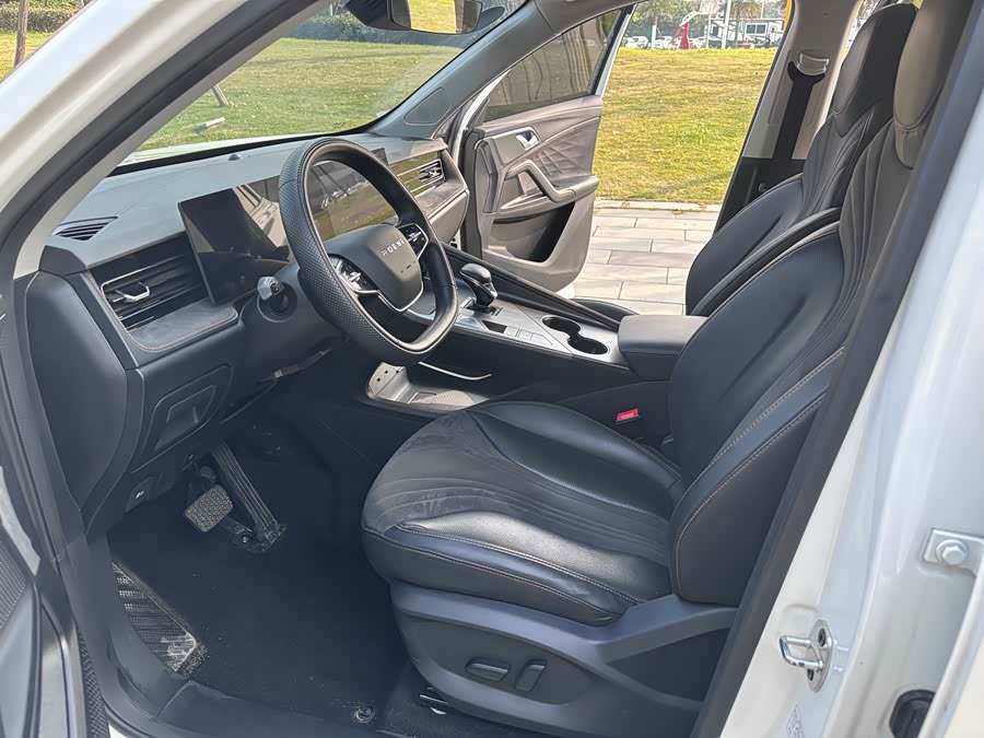 Roewe D5X DMH 2024 imagem de carro #7