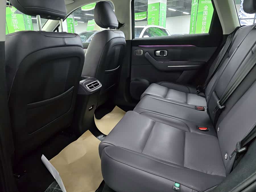 零跑汽车 零跑C10 2025 汽车图片 #7