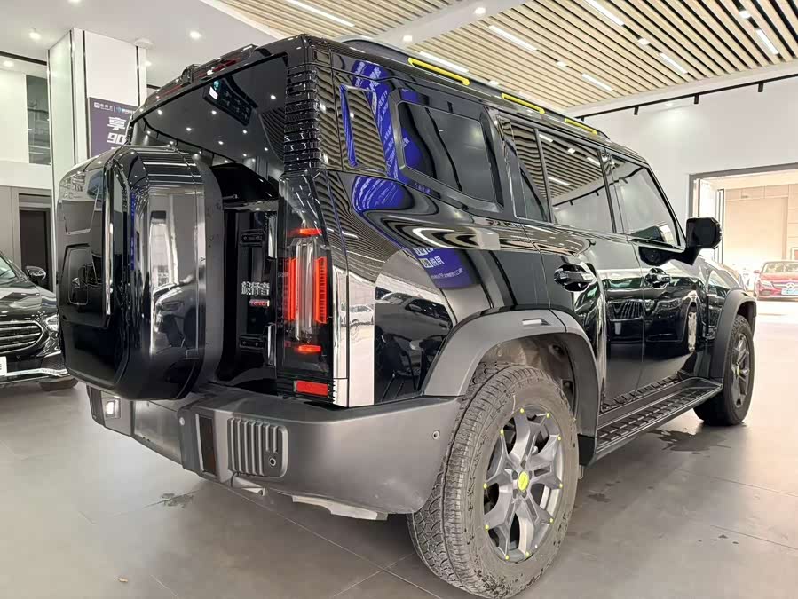 Jetour Traveller 2023 car image #7