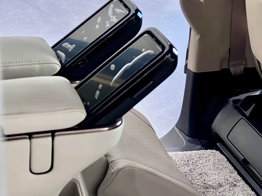 丰田 埃尔法 汽车图片 #7