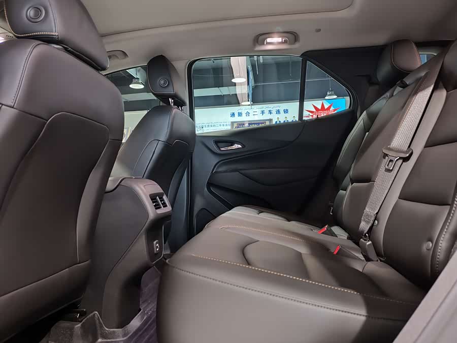 Chevrolet Equinox 2025 car image #7