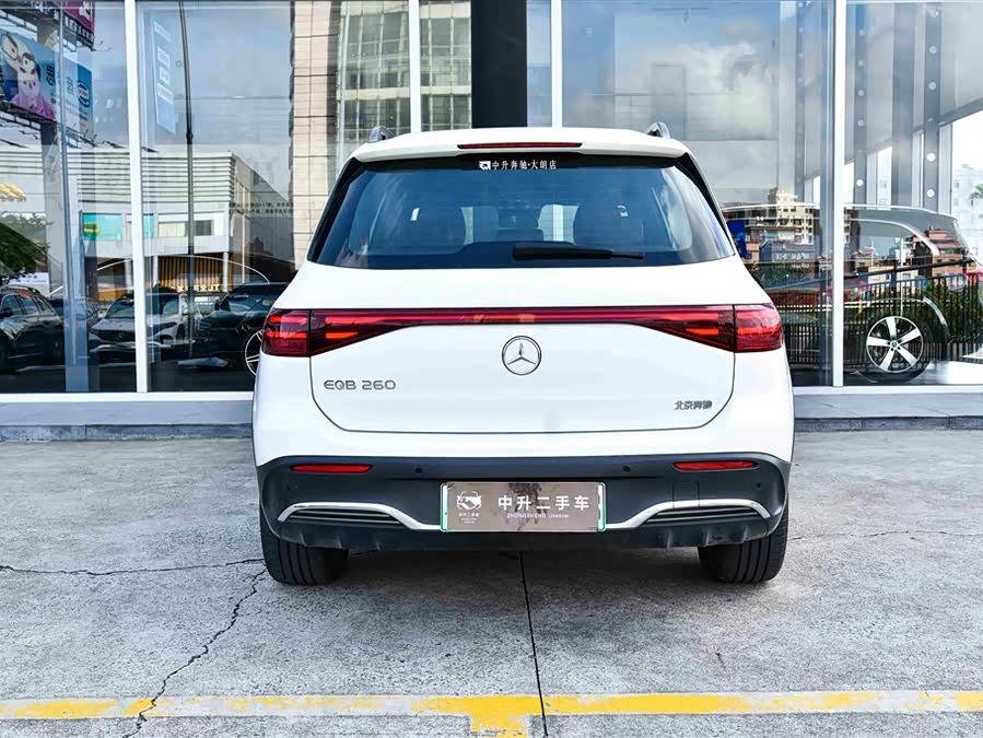 Mercedes-Benz EQB Class 2025 #7 Mercedes-Benz EQB Class 2025 car image #7