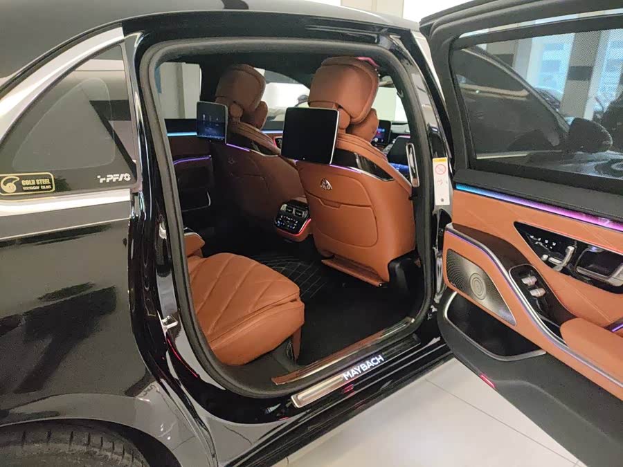 Mercedes-Benz Maybach S Class 2022 car image #7